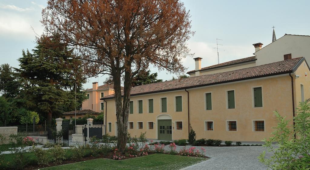 Villa Maternini Vazzola Exteriör bild